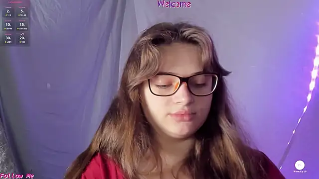 Snapshot of Seductive_She_Wolf chatting on 06-18-26, 01:49 Seductive She Wolf online show from 06-18-26, 01:49