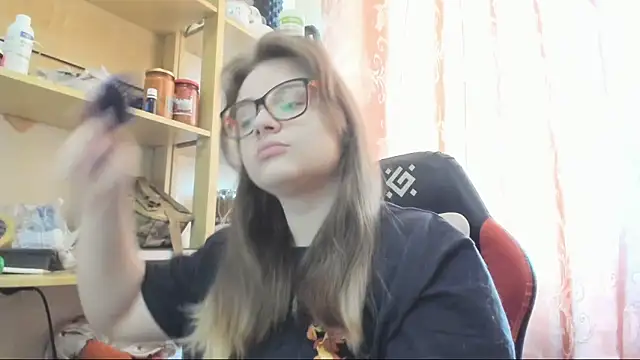 Seductive She Wolf online show from 04-29-26, 04:33