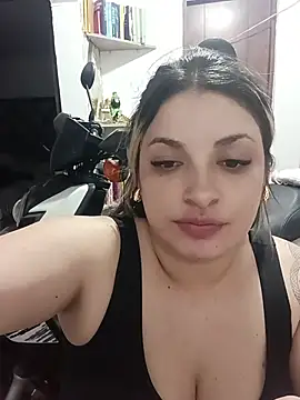 Snapshot of marianeporter__ chatting on 07-15-26, 03:57 marianeporter online show from 07-15-26, 03:57