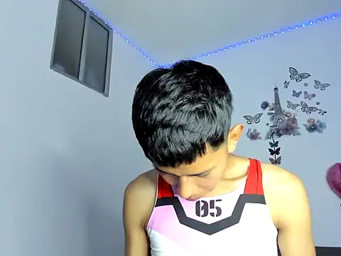 Snapshot of horny_pair chatting on 04-03-26, 01:56 horny pair online show from 04-03-26, 01:56