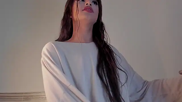 Sophia Cambpell online show from 10-29-25, 09:14