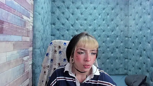 Samantha Smiith online show from 11-26-25, 04:12