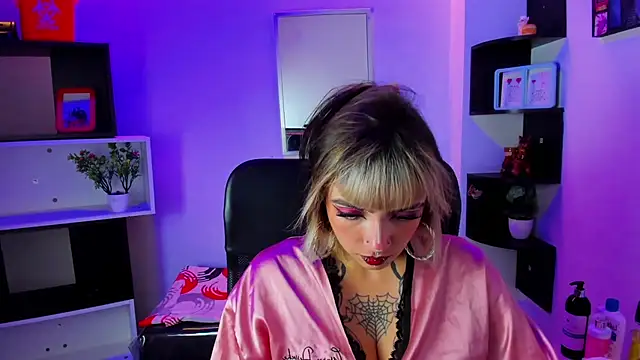 Samantha Smiith online show from 07-09-26, 03:51