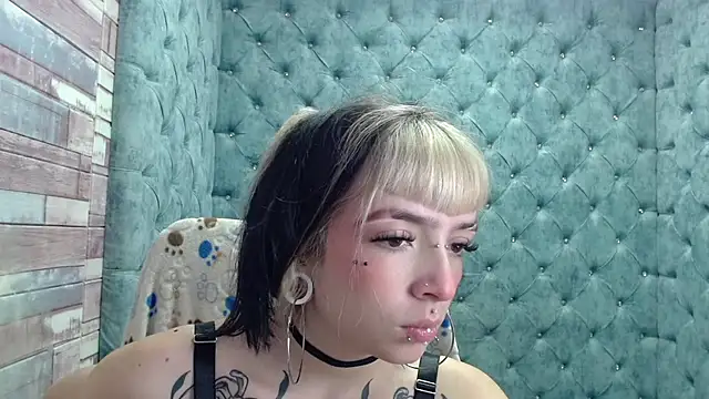 Samantha Smiith online show from 11-08-25, 03:32