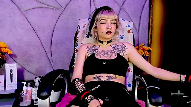 Samantha Smiith online show from 06-07-26, 04:07