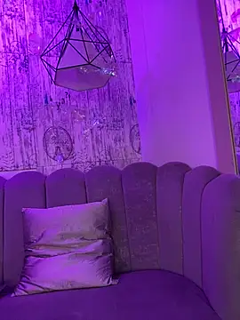 AbyThompson online show from 11-10-25, 03:06