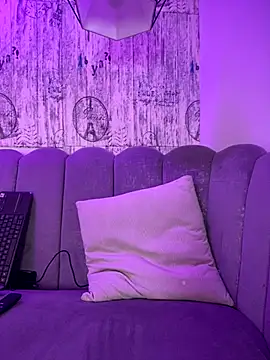 AbyThompson online show from 09-23-25, 12:56