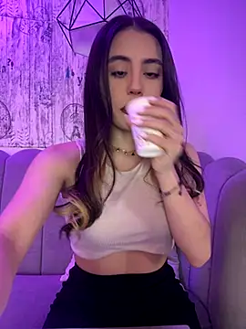 AbyThompson online show from 09-22-25, 12:33