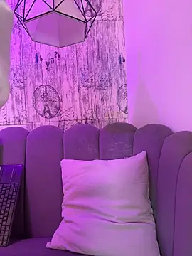 AbyThompson online show from 05-12-26, 11:22