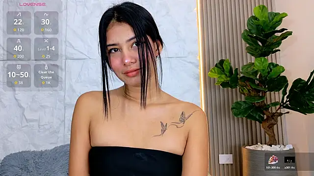 LaurenRodriiguez online show from 06-15-26, 12:49