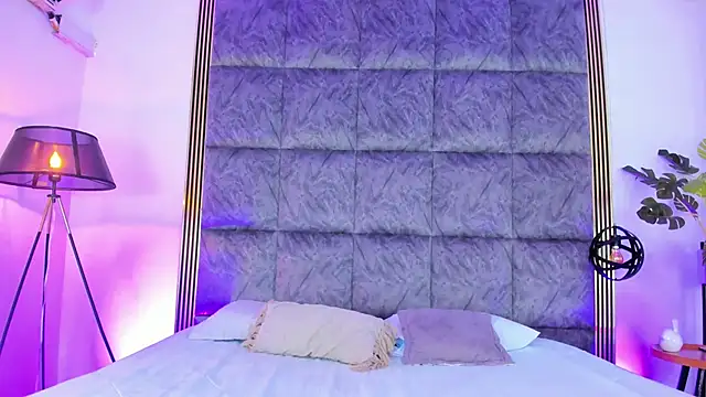 LaurenRodriiguez online show from 12-03-25, 12:59