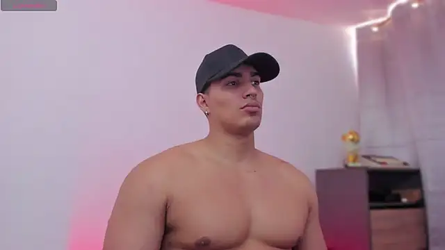 JamesGraay online show from 11-21-25, 06:07