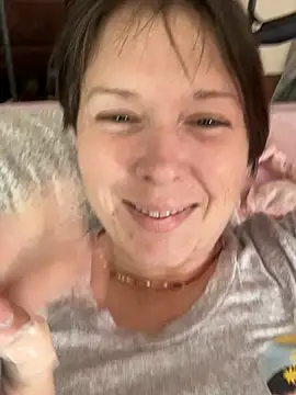 KatieBARBiE98 online show from 05-03-26, 05:27