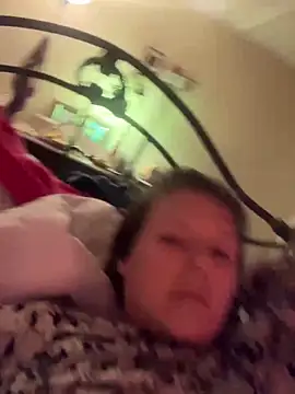 KatieBARBiE98 online show from 04-02-26, 11:44