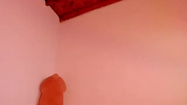 Snapshot of HarleyRedd chatting on 03-23-25, 06:58 HarleyRedd online show from 03-23-25, 06:58