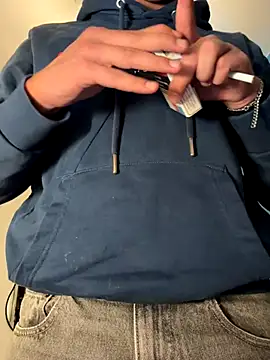 Snapshot of calleaaaa chatting on 10-25-25, 05:13 calleaaaa online show from 10-25-25, 05:13