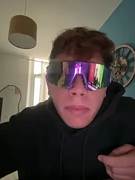 Snapshot of calleaaaa chatting on 11-14-25, 08:51 calleaaaa online show from 11-14-25, 08:51