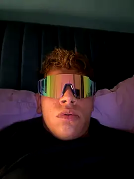 Snapshot of calleaaaa chatting on 10-22-25, 09:57 calleaaaa online show from 10-22-25, 09:57