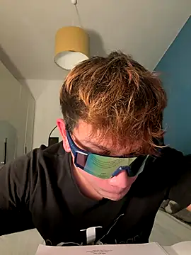 Snapshot of calleaaaa chatting on 11-15-25, 06:34 calleaaaa online show from 11-15-25, 06:34