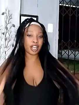 Snapshot of MelStar18xxx chatting on 02-01-26, 01:48 MelStar18xxx online show from 02-01-26, 01:48