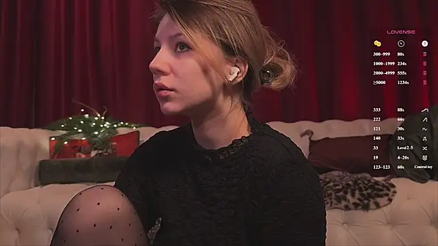 Snapshot of somejgirl chatting on 05-28-26, 05:04 somejgirl online show from 05-28-26, 05:04