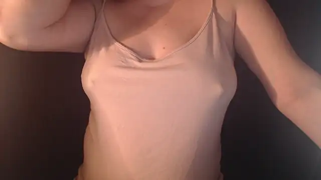 Snapshot of 1BECHA1 chatting on 11-25-25, 02:01 1BECHA1 online show from 11-25-25, 02:01