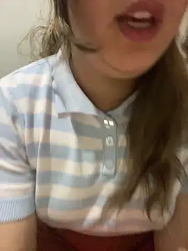 yassminsexy22 online show from 02-21-26, 07:38