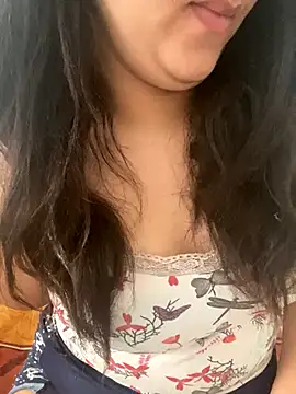 yassminsexy22 online show from 11-18-25, 12:30