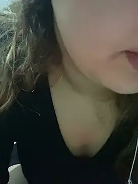 yassminsexy22 online show from 02-20-26, 07:49