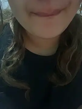 yassminsexy22 online show from 03-08-26, 07:06