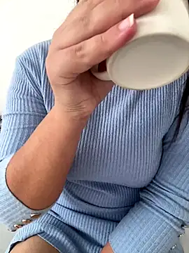 yassminsexy22 online show from 11-09-25, 12:09