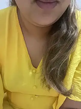 yassminsexy22 online show from 02-08-26, 01:09