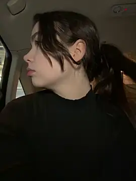 Snapshot of pantyless chatting on 12-06-24, 07:50 pantyless online show from 12-06-24, 07:50