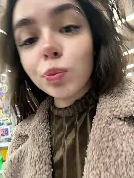 Snapshot of pantyless chatting on 01-26-25, 01:41 pantyless online show from 01-26-25, 01:41