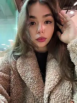 Snapshot of pantyless chatting on 01-24-25, 01:13 pantyless online show from 01-24-25, 01:13