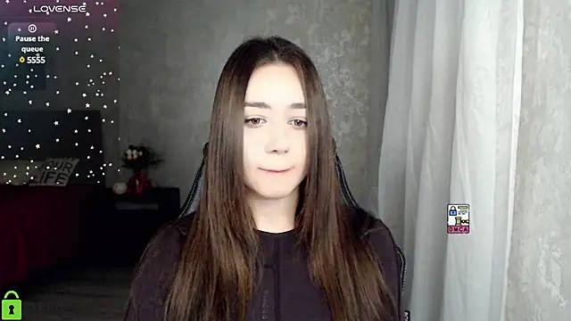 Mary Moonlight online show from 01-08-25, 04:22