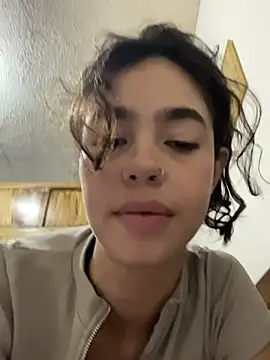 MarianaSnake online show from 05-17-26, 03:34