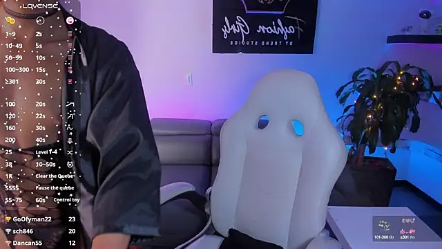 Snapshot of CamilaHarperr_ chatting on 03-08-25, 06:54 CamilaHarperr online show from 03-08-25, 06:54