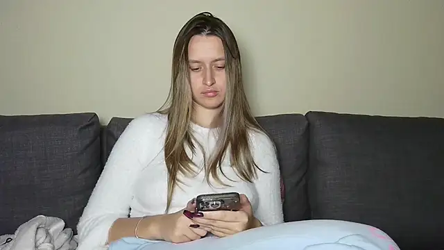 Submissive love online show from 03-06-25, 12:43