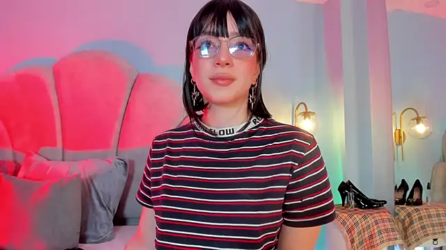 sweeet peach online show from 09-29-25, 10:26