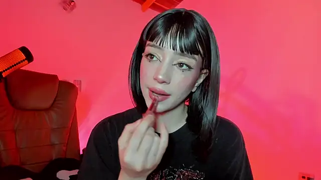 sweeet peach online show from 12-22-25, 07:19