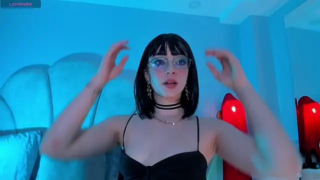 sweeet peach online show from 10-30-25, 10:50