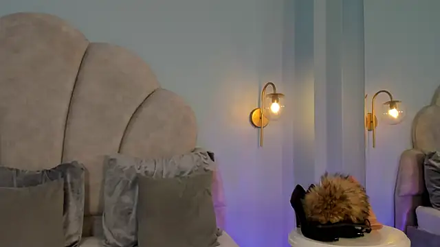 sweeet peach online show from 02-26-25, 10:04