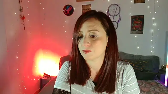 catalinamommyx online show from 11-07-25, 05:12