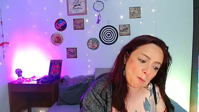 catalinamommyx online show from 03-08-26, 02:04