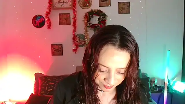 catalinamommyx online show from 12-18-25, 02:49