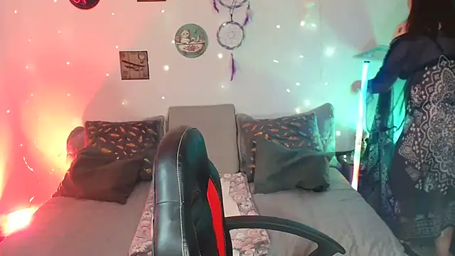 catalinamommyx online show from 11-28-25, 01:39