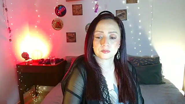 catalinamommyx online show from 05-21-26, 01:25
