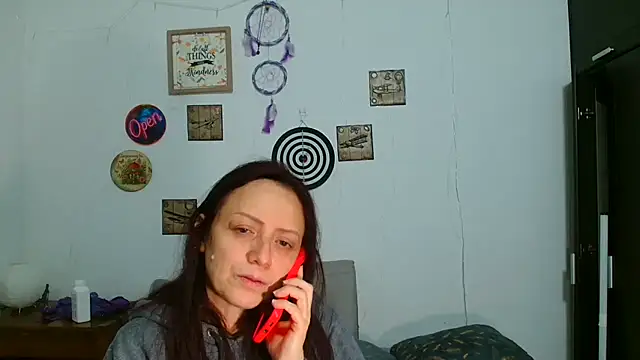 catalinamommyx online show from 05-12-26, 02:30