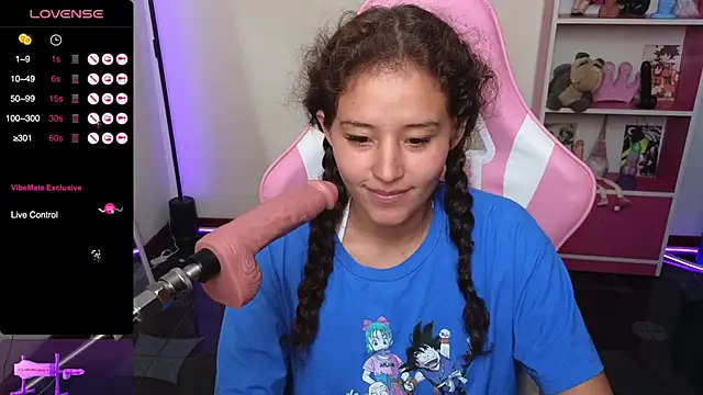 Snapshot of redbarbiedollx chatting on 03-08-25, 04:06 redbarbiedollx online show from 03-08-25, 04:06